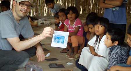 Nahá printmaking workshop '09. Photo by Janet Schwartz.