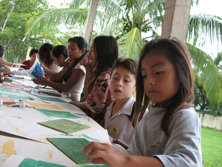 Lacanja printmaking workshop '09. Photo by M. Bartalos.